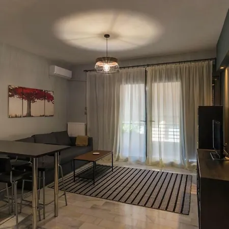 Centrally Located Apartment *